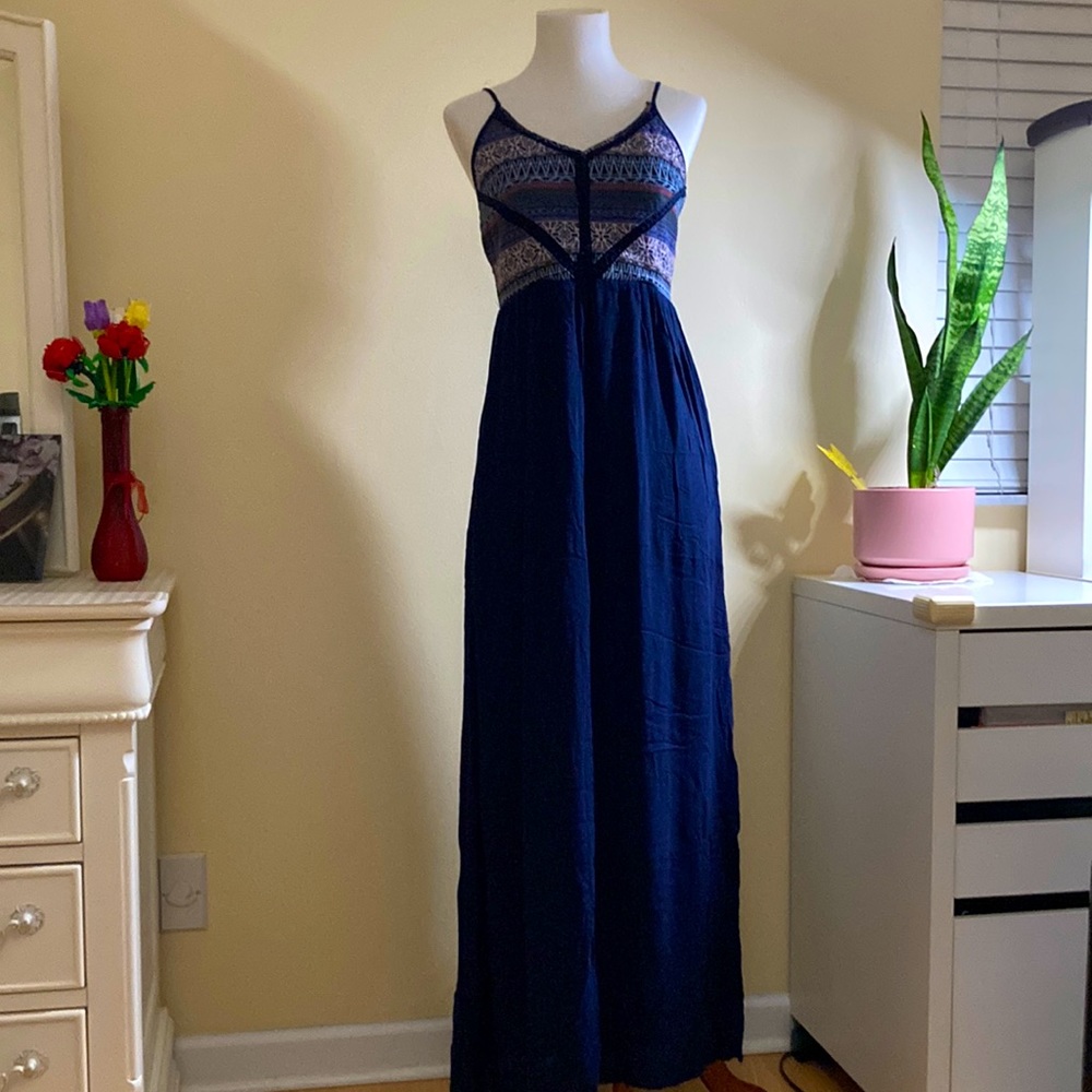 Dark blue maxi dress M